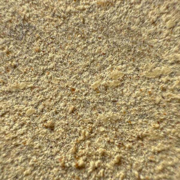 Alternative view of Golden CBD à 50%